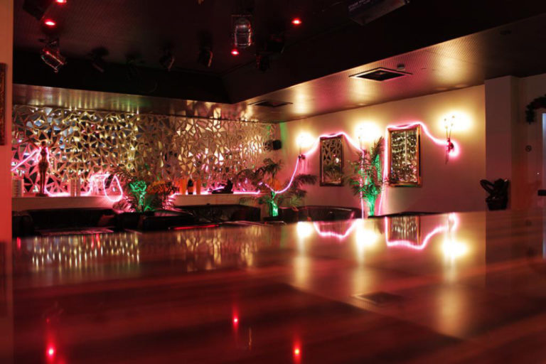 Crazy Jungle Eroscenter Neu Ulm Erotisch & Exotisch